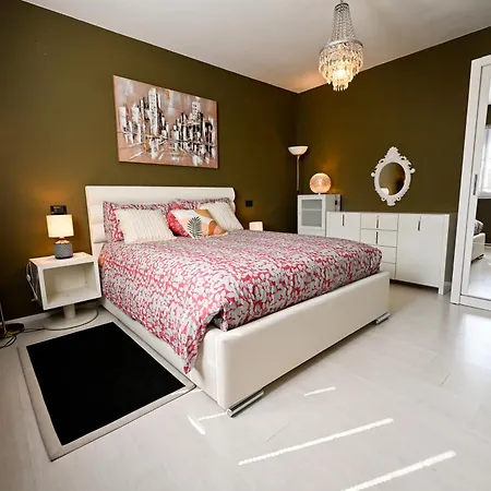 House Isabel * Zara
