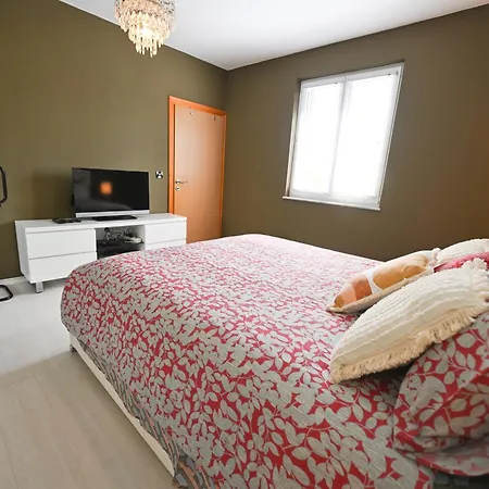 Appartement House Isabel *